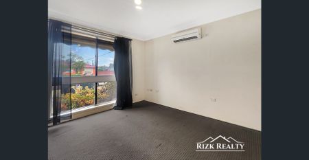 Spacious Family Home - Photo 3