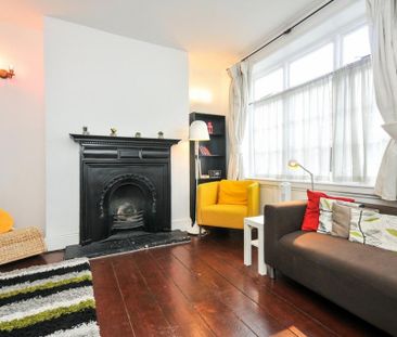 5 bedroom townhouse to rent - Photo 2