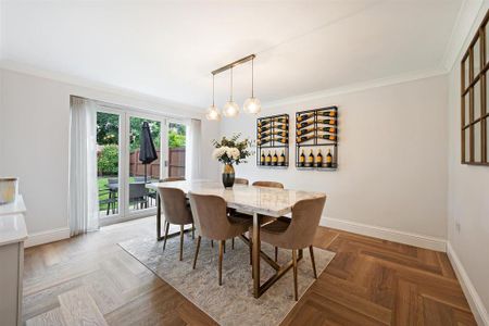 6 bedroom detached house to rent - Photo 5