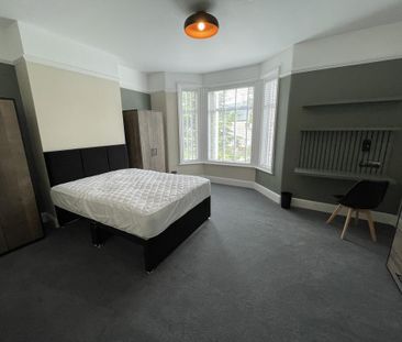 1 bedroom in a house share to rent - Photo 1