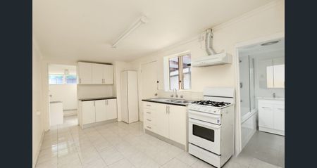 17 Bank Street, Richmond VIC 3121 - House For Rent | Domain - Photo 2