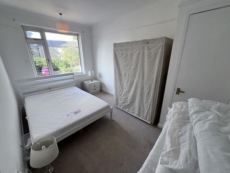 2 bedroom end of terrace house to rent - Photo 4