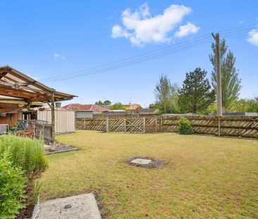 42 Alexander Ave, Moe, Vic 3825 - Photo 6