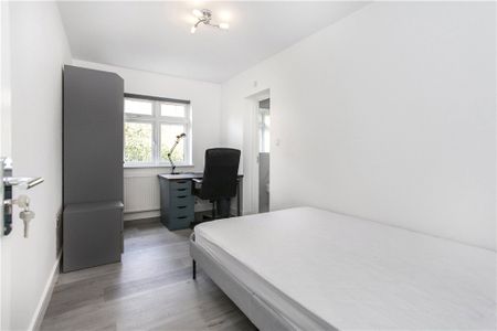 Elmside, Guildford, Surrey, GU2 7SH - Photo 5