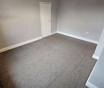 Brown Hill Avenue, Leeds, LS9 - Photo 6