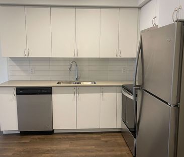 For Lease - 56 Lakeside Terrace Unit# 211, Barrie, Ontario - Photo 4