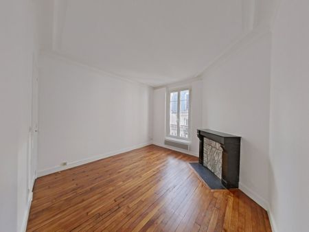 APPARTEMENT T2 A LOUER - PARIS 19EME ARRONDISSEMENT Combat 14 - 27.02 m - 860 € - Photo 3