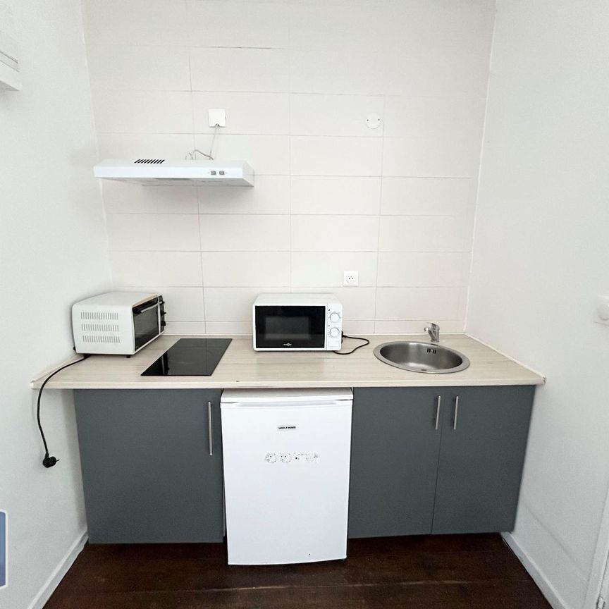 Location Appartement 1 pièce 19m² FAMARS 59300 - Photo 1