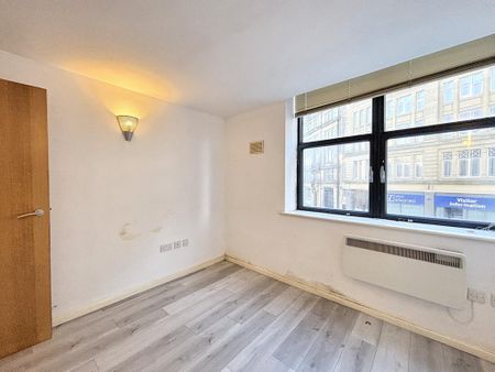 2 bedroom flat to rent - Photo 4