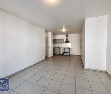 Location Appartement 3 pièces 59m² VILLEURBANNE 69100 - Photo 2