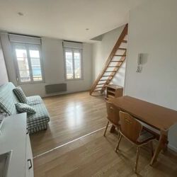 Location Appartement 2 pièces 151 m2 à Saint-Quentin - Photo 1