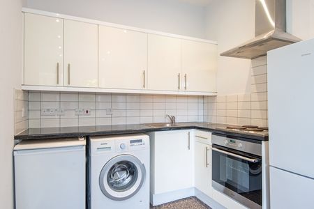 1 Bed Flat, Goldhurst Terrace, NW6 - Photo 2