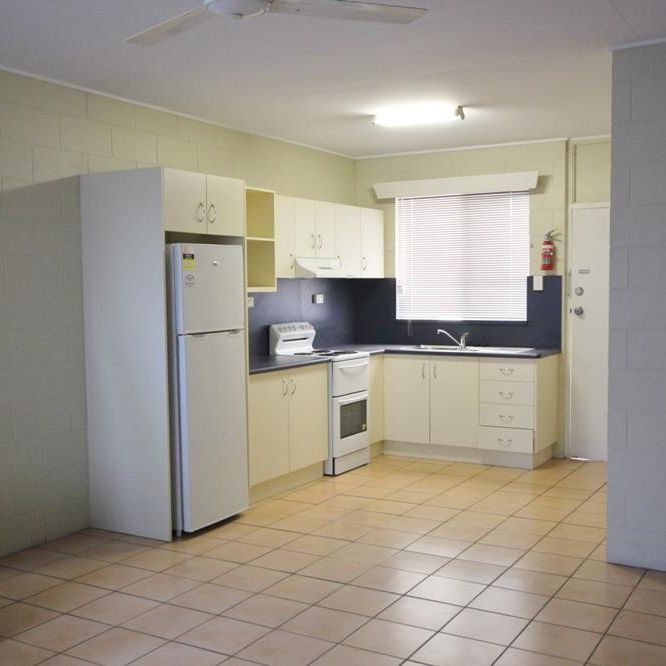 Urban Living in Vibrant West End - Photo 1