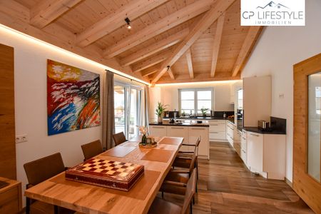 Edle Penthousewohnung im Alpin-Stil mit Bergpanorama - Photo 2