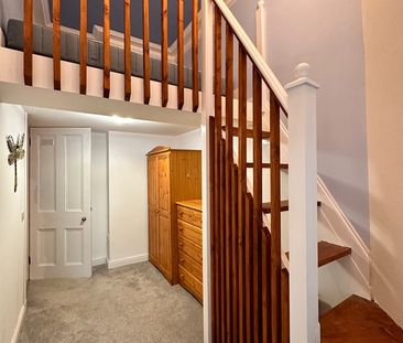 1 Bed Flat, Brunswick Street, EH7 - Photo 2