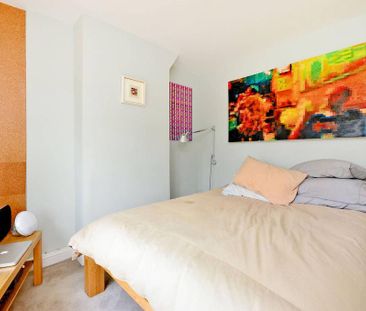 3 bedroom terraced house to rent - Photo 3