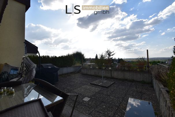 XXL-Terrasse! Charmante 2-Zimmer-Wohnung mit großer Terrasse in Zentrumsnähe von Leonberg! - Foto 1