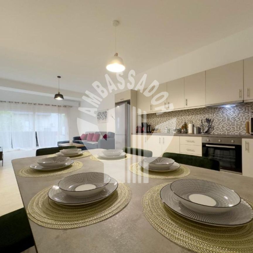 Ενοικίαση κατοικίας, 95 τ.μ., Νέα Σμύρνη, 880 € - Photo 1