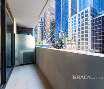 502/5 Sutherland Street, Melbourne - Photo 6