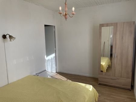 Location Maison 2 pièces 40m² LUBERSAC 19210 - Photo 5