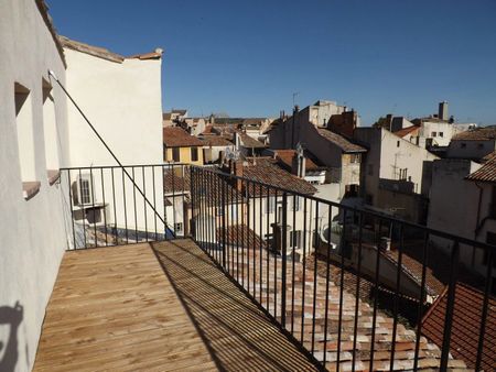 Location Appartement 3 pièces 60m² AIX EN PROVENCE 13100 - Photo 3