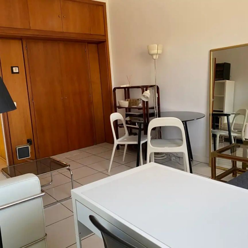 Estudio de alquiler en Calle Velázquez, El Viso - Photo 1