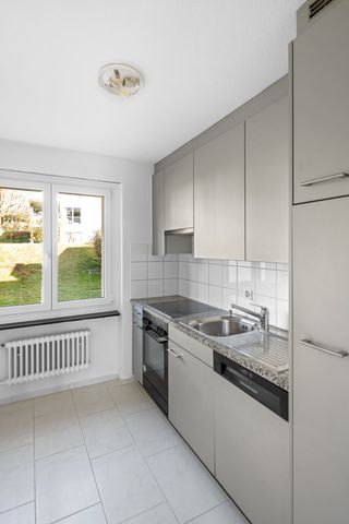 "Mieten ohne Kaution - grosse Familienwohnung mit schönem Balkon" - Foto 4