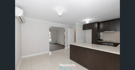 Spacious 3-Bedroom Family Home in Mill Park - Photo 2