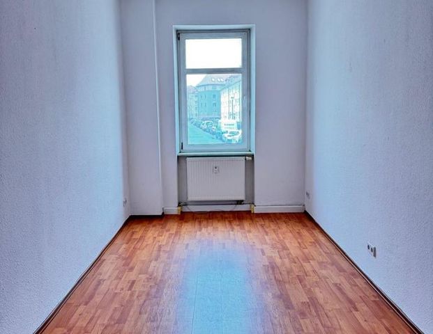 +++SCHNELL SEIN! CHARMANTE 2-RAUMWOHNUNG mit EINBAUKÜCHE+++ - Foto 1