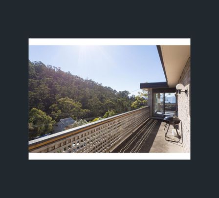 1/127 Waterworks Rd, Dynnyrne, Tas 7005 - Photo 1