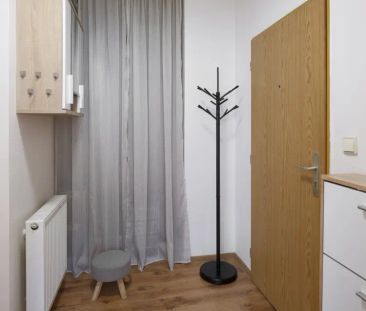 Pronájem bytu 2+kk 59 m - Fotografie 1
