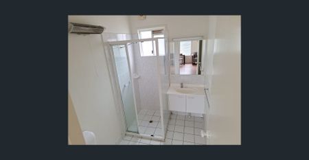 Smart Living: 1-Bedroom with Office Space - Photo 5