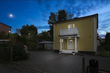 Södertälje - 7rok - 10mån - 26.450kr/mån - Foto 4