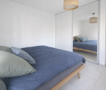 Location Maison 4 pièces 95m² OLLIOULES 83190 - Photo 3