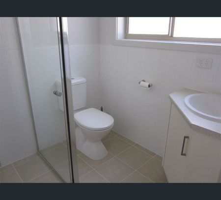 10A Waroona Avenue, Windsor Gardens, SA 5087 - Photo 4