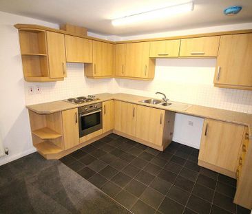 1 bedroom flat to rent - Photo 5