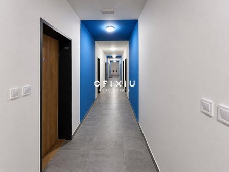 Pronájem bytu 1+kk 29 m2 - Fotografie 4