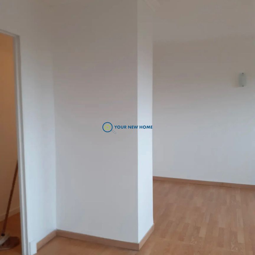 À LOUER BEAU 2 PIÈCES VIDE -LE PRES ST GERVAIS - Photo 1