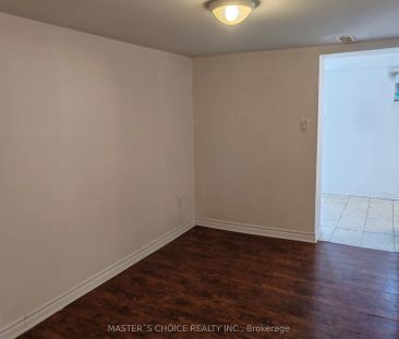 116 Lonborough Avenue #Lower - Photo 4