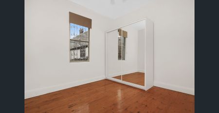 IDEALLY POSITIONED HOME IN NORTH RANDWICK POCKET - Photo 5