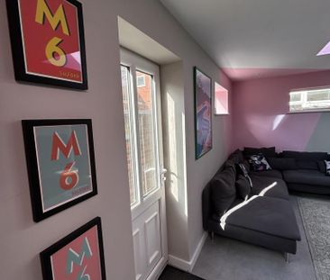 7 bedroom terraced house to rent - Photo 1