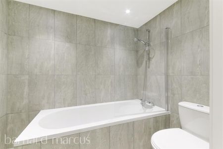 Spencer Road, East Molesey - Photo 5