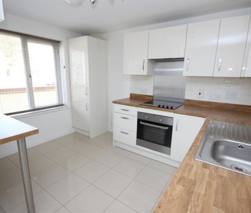 4 bed Town House for let - Photo 4