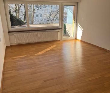 "3-Zimmer-Wohnung mit sonnigem Balkon und eigener Waschmaschine" - Photo 4