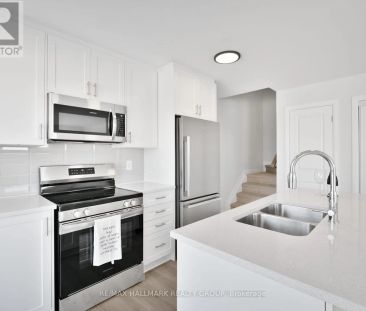 15 - 301 GLENROY GILBERT DRIVE - Photo 1