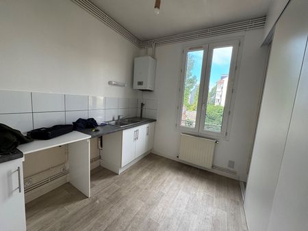 Location Appartement 3 pièces 61m² - Photo 4