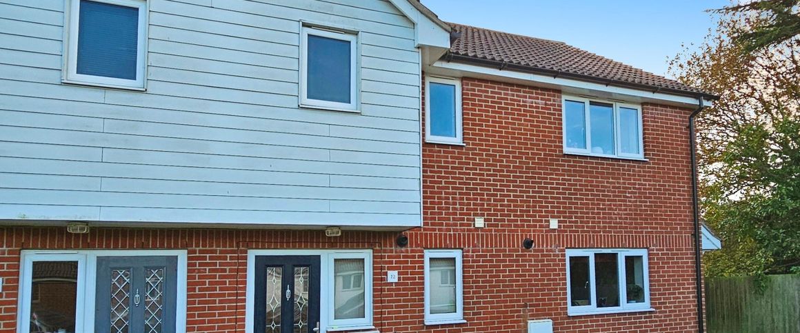 Colchester Road, Manningtree, Wix - Photo 1