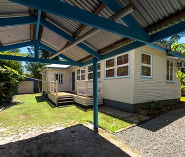Relaxed Lakeside Living in Beautiful Boreen Point - Photo 6