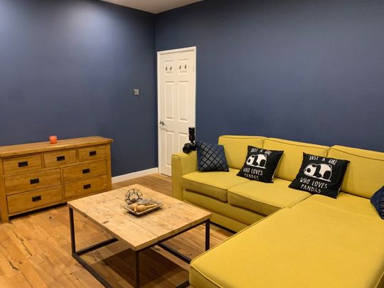 2 Bed Semi-Detached House, Trent Road, LU3 - Photo 1