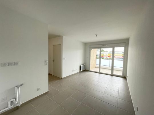 Location Appartement 2 pièces 40m² MARSEILLE 13ème - Photo 1